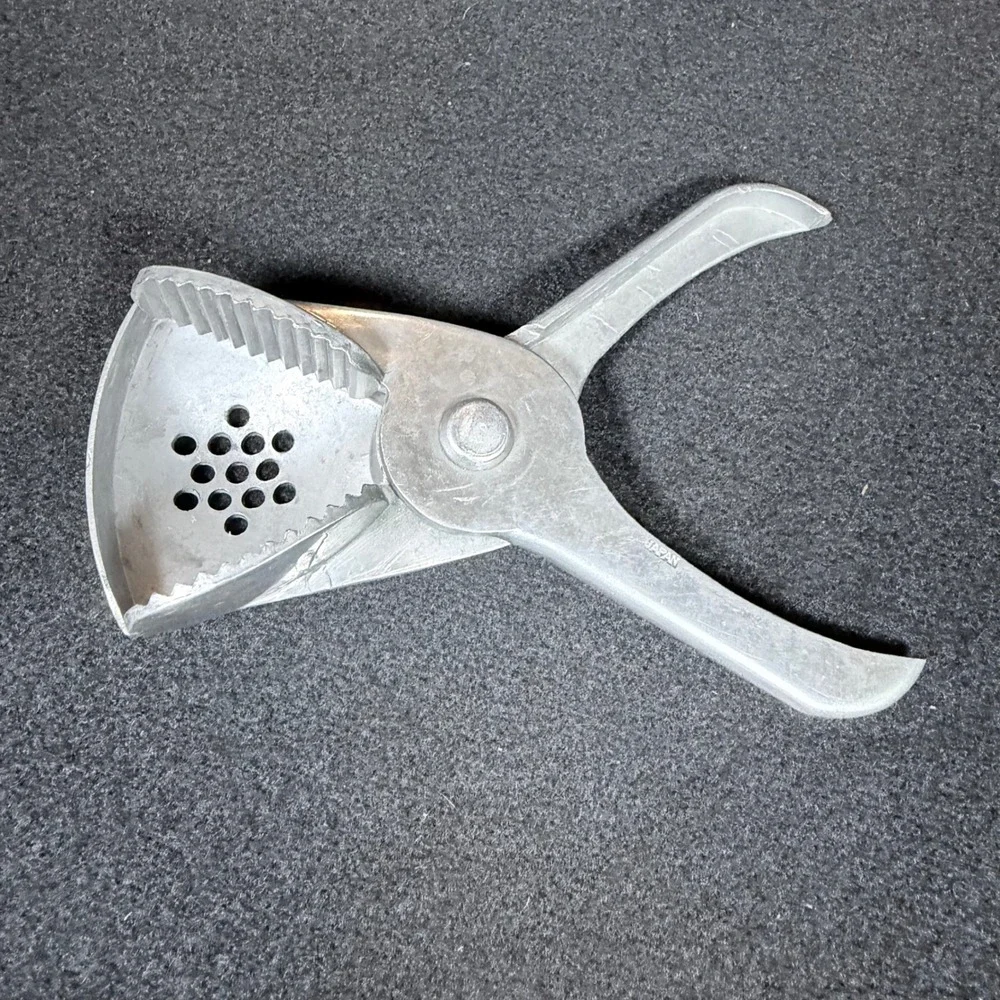 Vintage Japan Cast Aluminum Manual Citrus Lemon Lime Wedge Squeezer Juicer Press